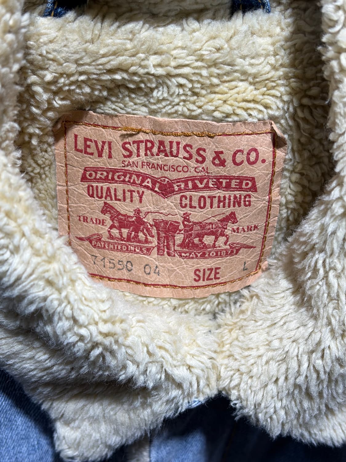 L 리바이스 울프 카라 워시드 데님자켓 상품이미지5