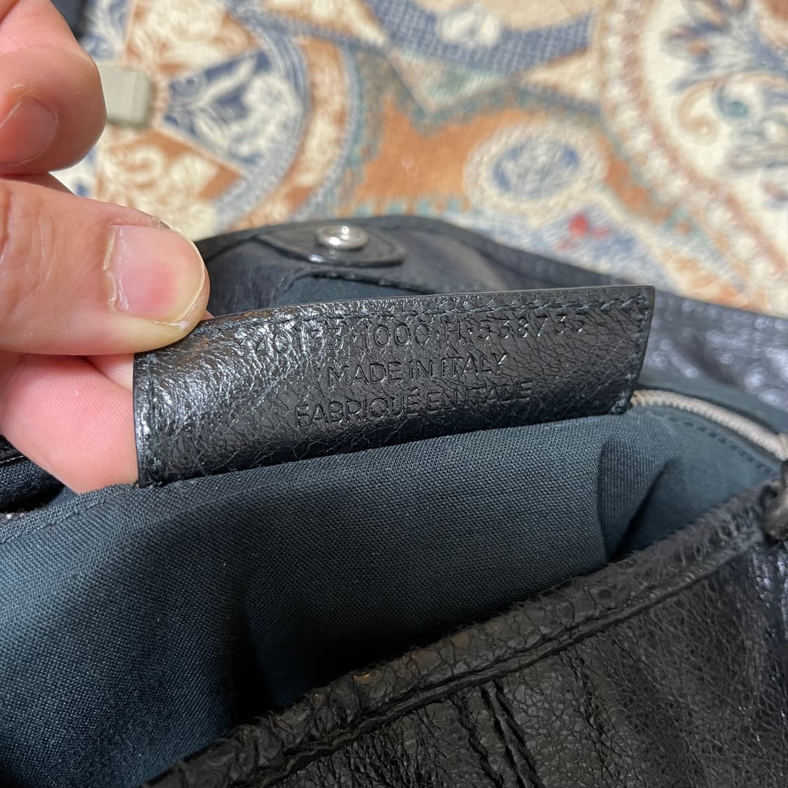 [OS] 발렌시아가 시티 모터 블랙 크로스백 상품이미지9