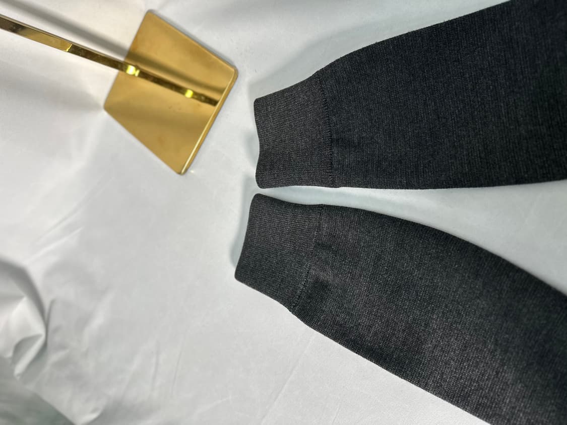 [정품]몽클레어 김현우니트패딩 차콜그레이 상품이미지5