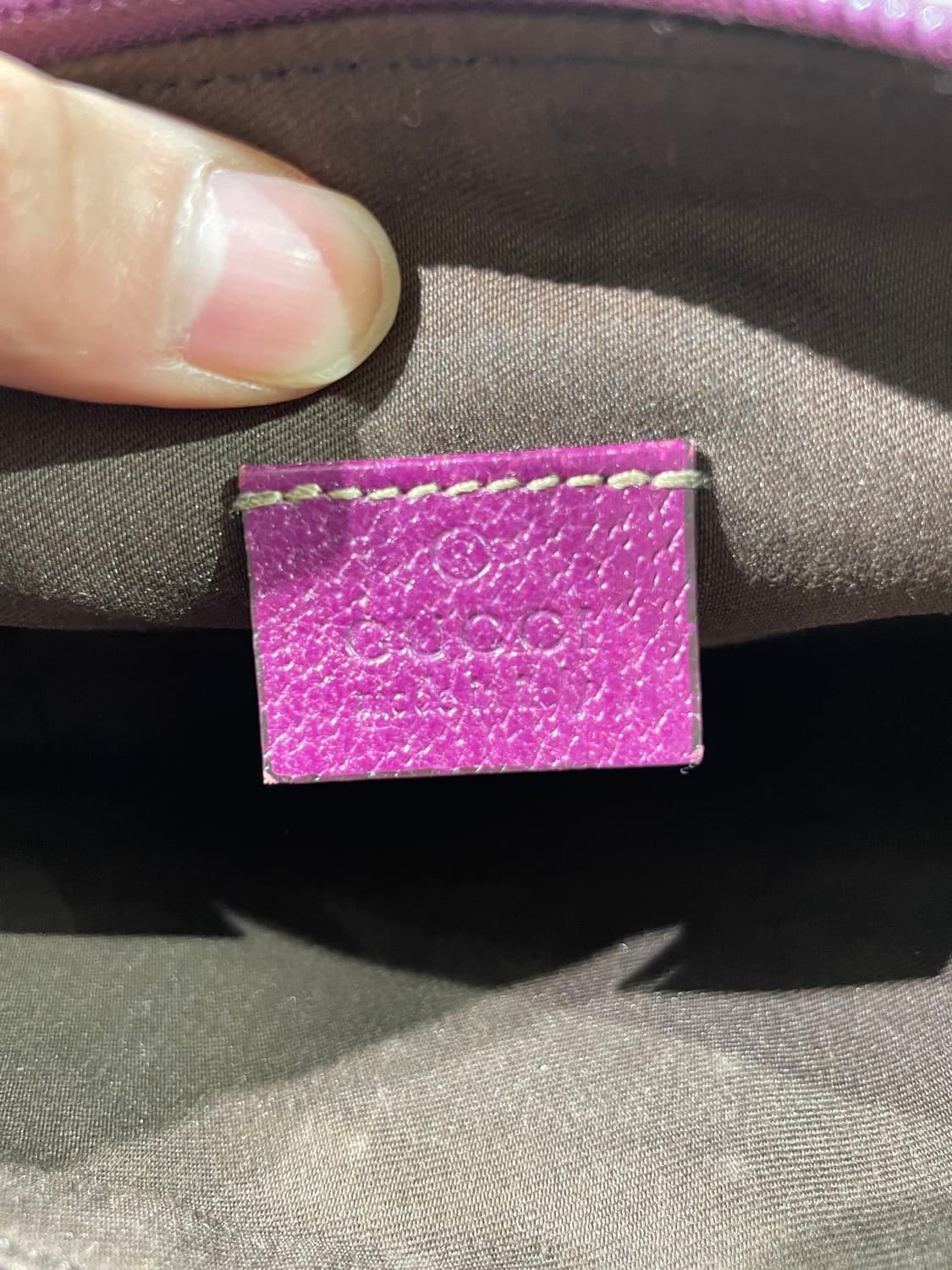 구찌 베이지 GG 모노그램 미니 핸드백 상품이미지7