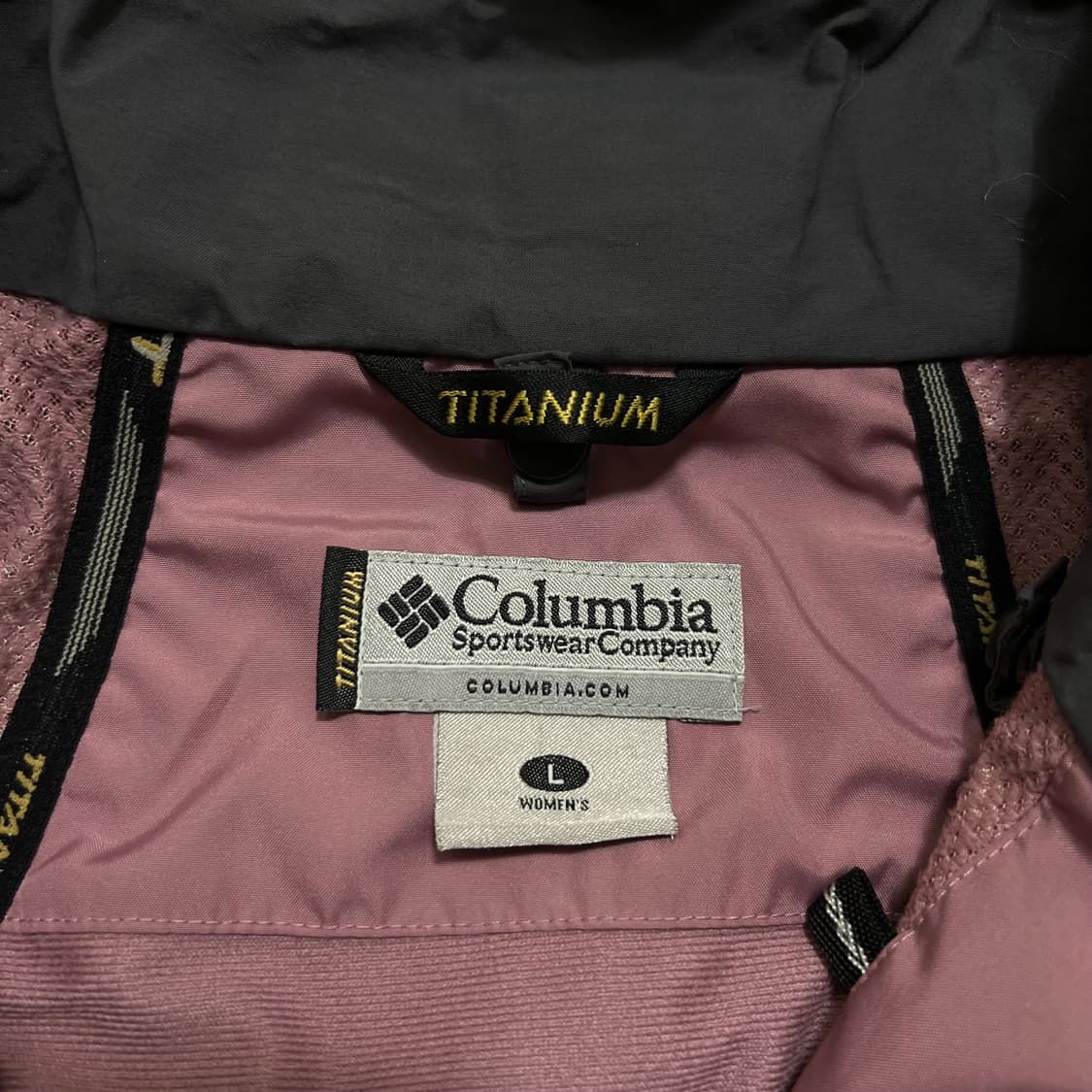 컬럼비아 고어텍스 여성 티타늄 바람막이 후드자켓 [차콜] L/100 상품이미지6