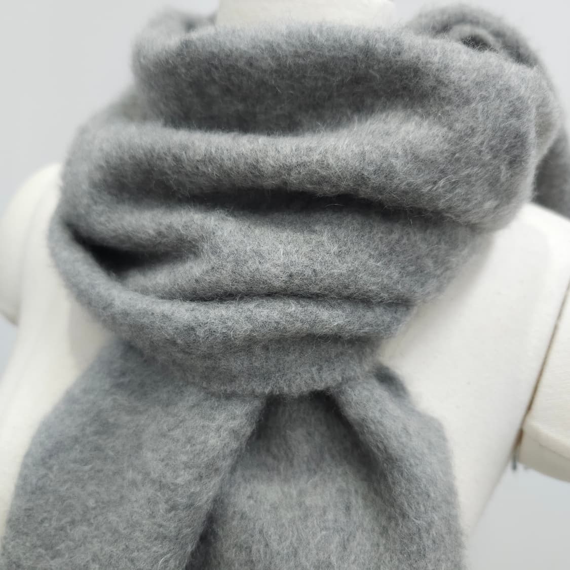 캐시미어 100% 그레이 머플러 남녀공용 상품이미지4