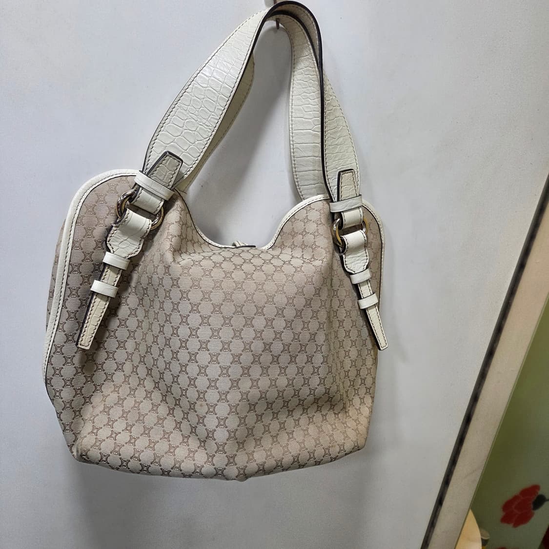 셀린느 트리오페 마카담 숄더 상품이미지5