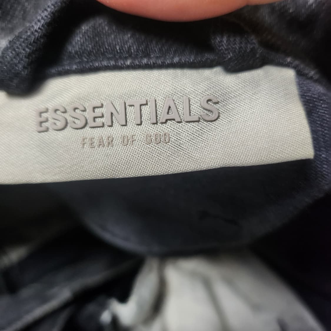 [L] 에센셜 피어오브갓 블랙 오버핏 데님자켓 상품이미지3