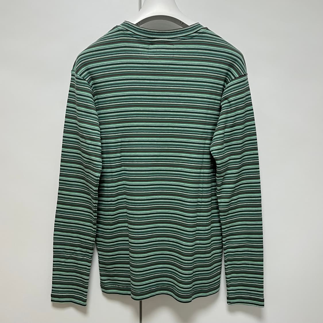 [M,L,XL]이알엘 ERL 25fw 스트라이프 롱 슬리브리스 탑/그린 상품이미지4