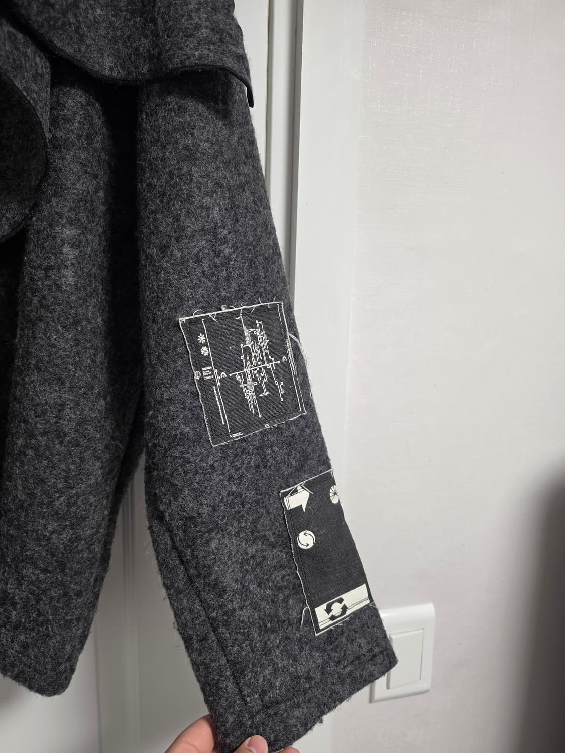 Minus 스카프 스웨터 상품이미지3