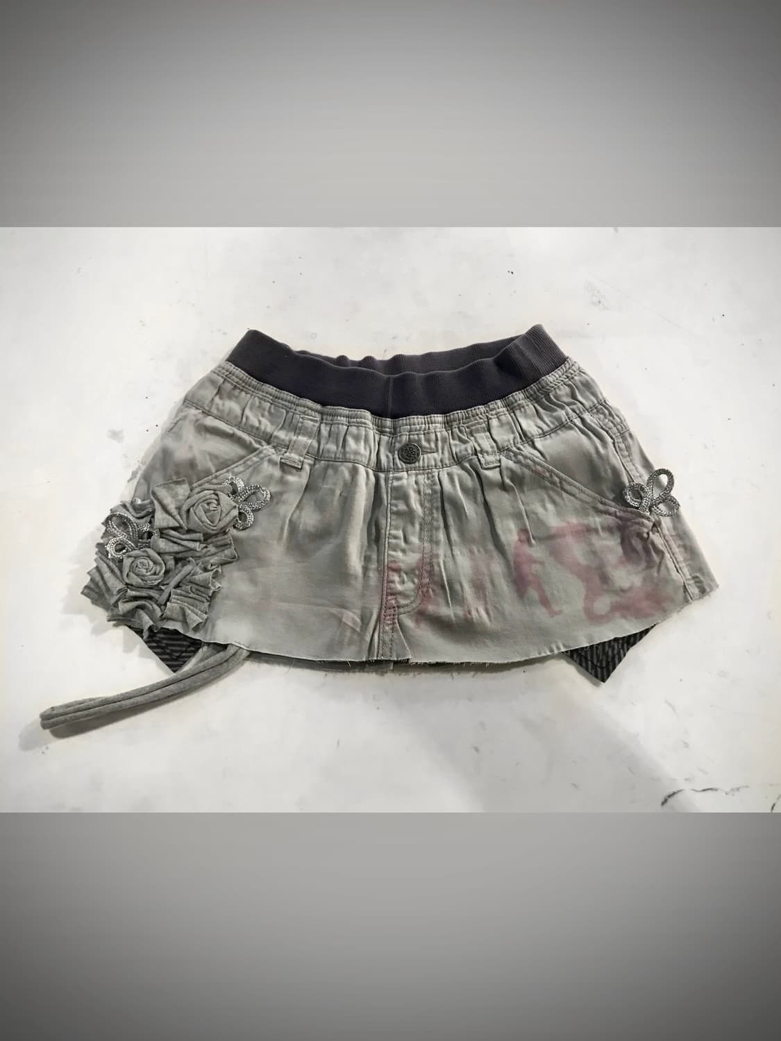 Grunge Rose Frill Mini Skirt 상품이미지1