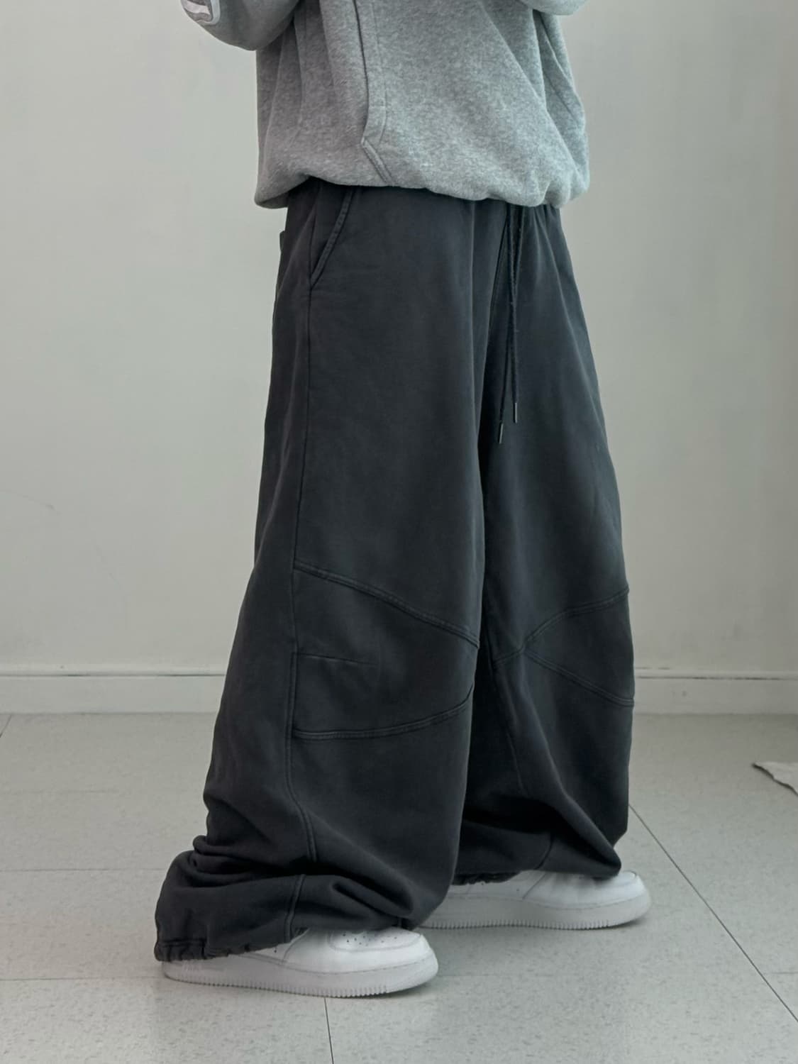 BLR 써클로고 오버핏 피그먼트 스웻팬츠 상품이미지2