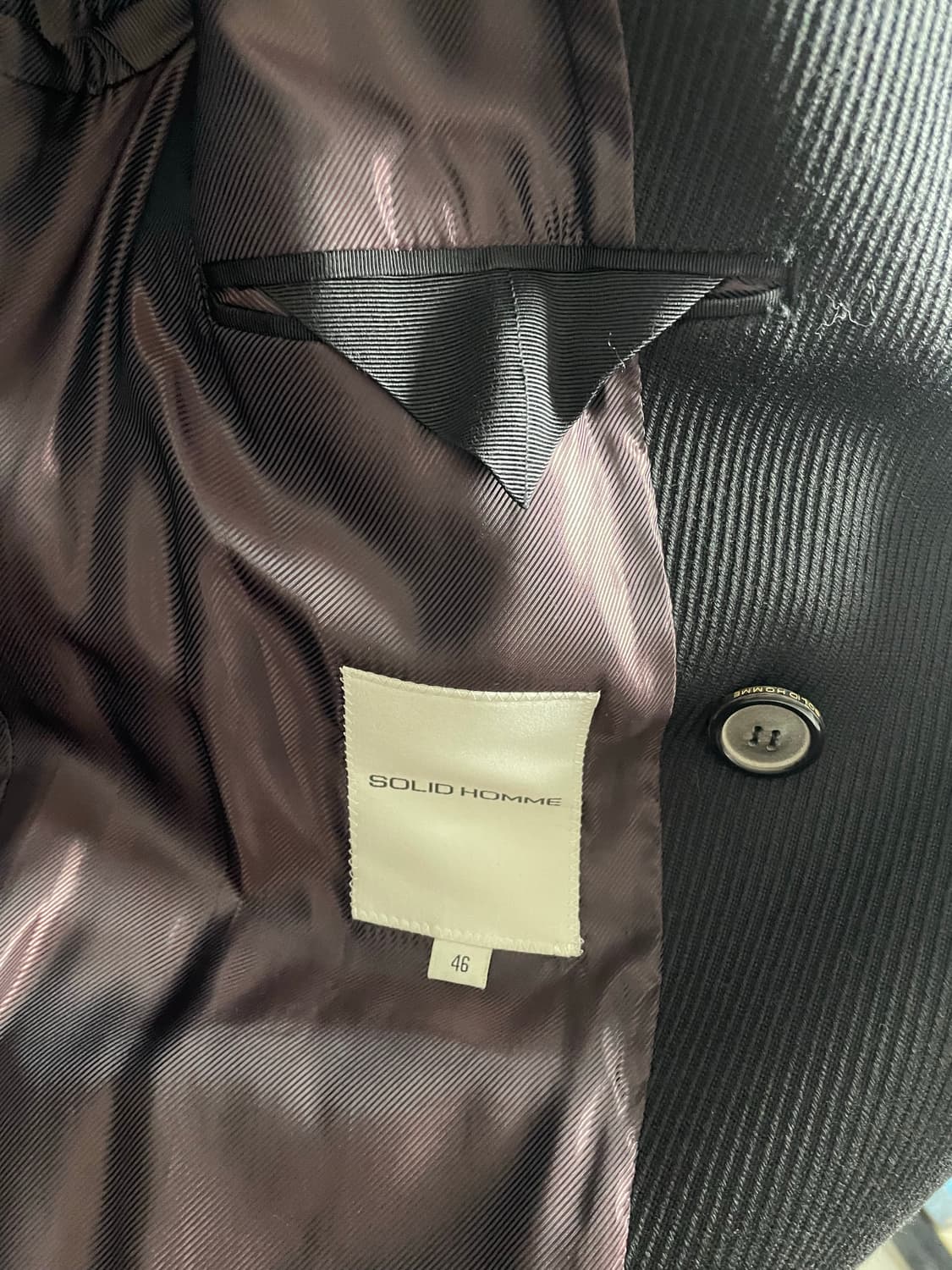 솔리드옴므 블랙 더블코트 46 판매합니다 상품이미지3