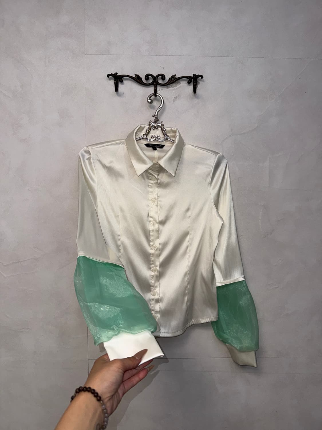 Mint puff organza details satin shirt 상품이미지5
