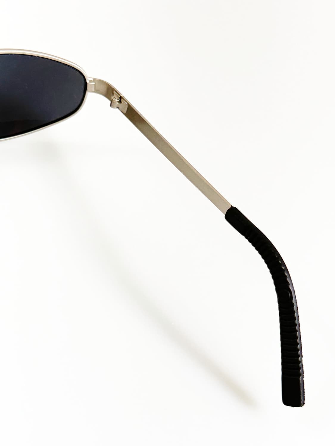 나이키 실버 메탈릭 오벌 프레임 빈티지 선글라스 상품이미지7