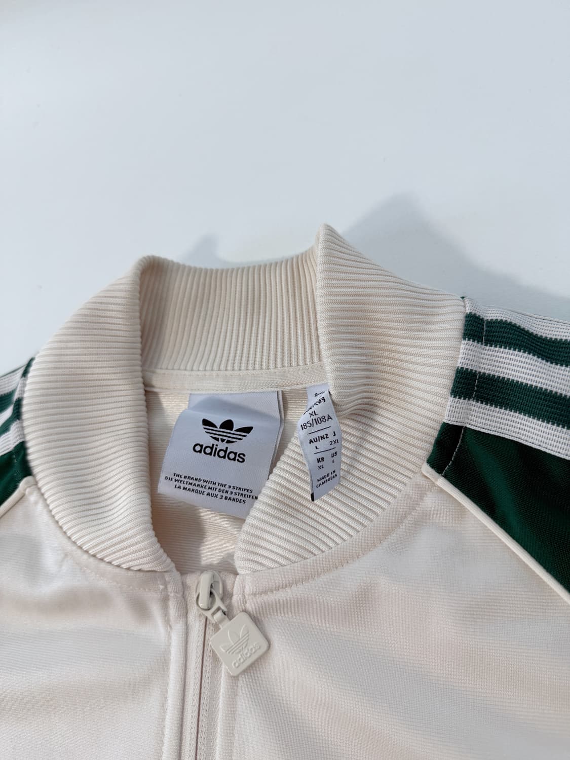 아디다스 오버핏 흰 초 배색 트랙 져지 상품이미지4