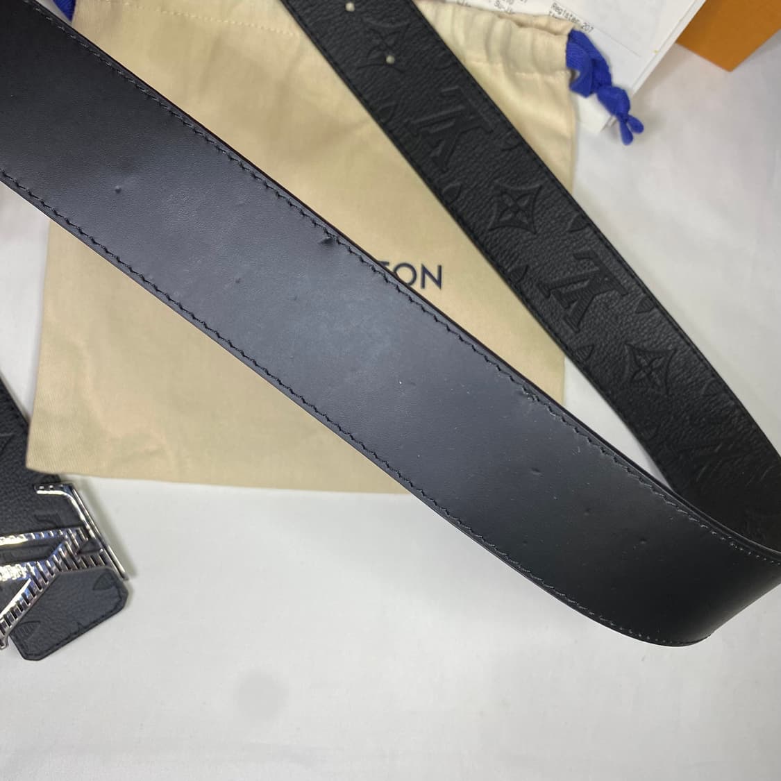 [24SS,풀구성]루이비통 LV 쉐도우 40MM 리버서블 모노그램 벨트 상품이미지5