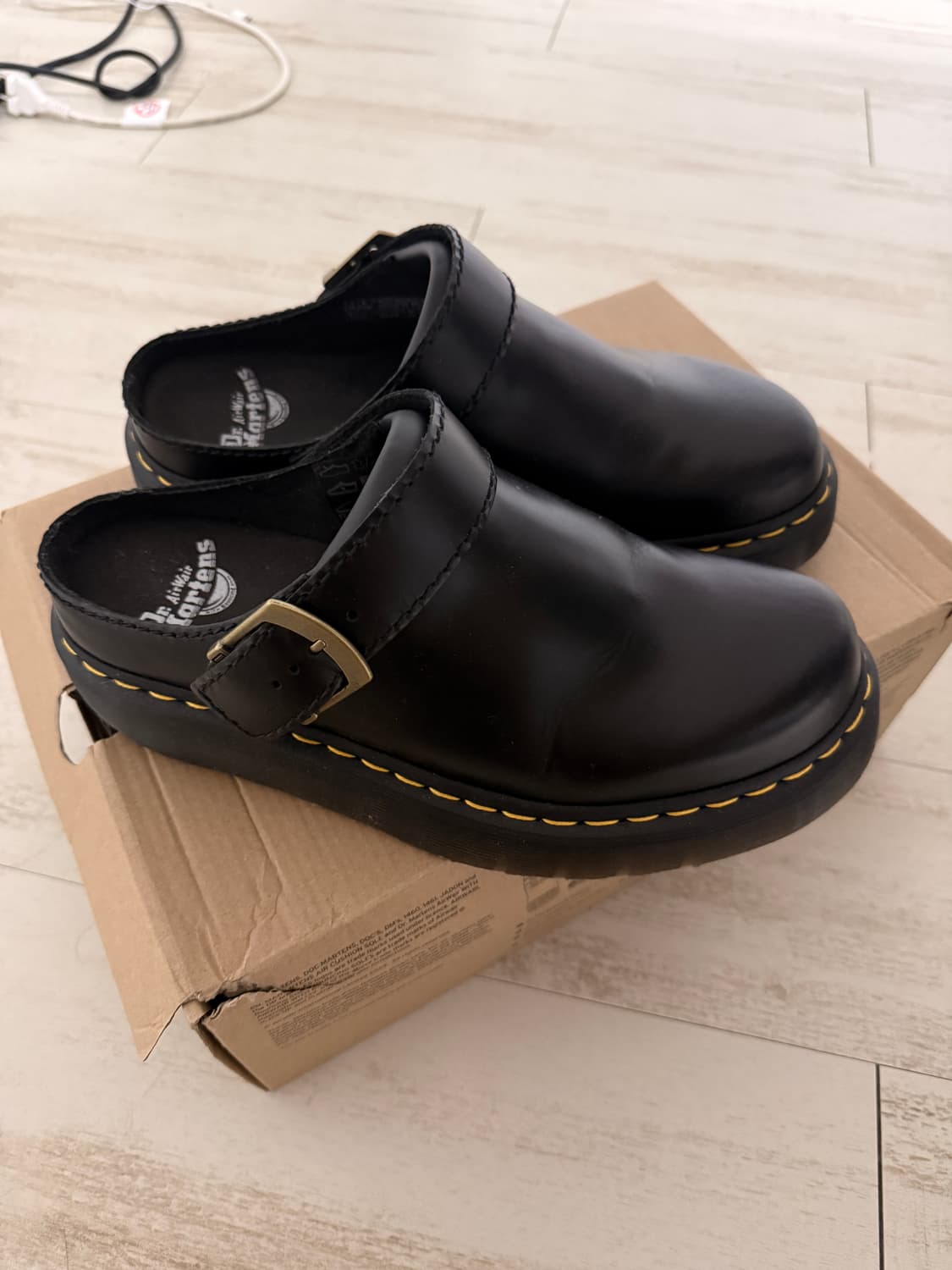 닥터마틴 아카이브 뮬 상품이미지1