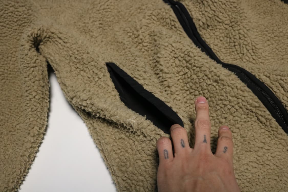 퍼스트다운 베이지 보아 플리스 집업 자켓 상품이미지5