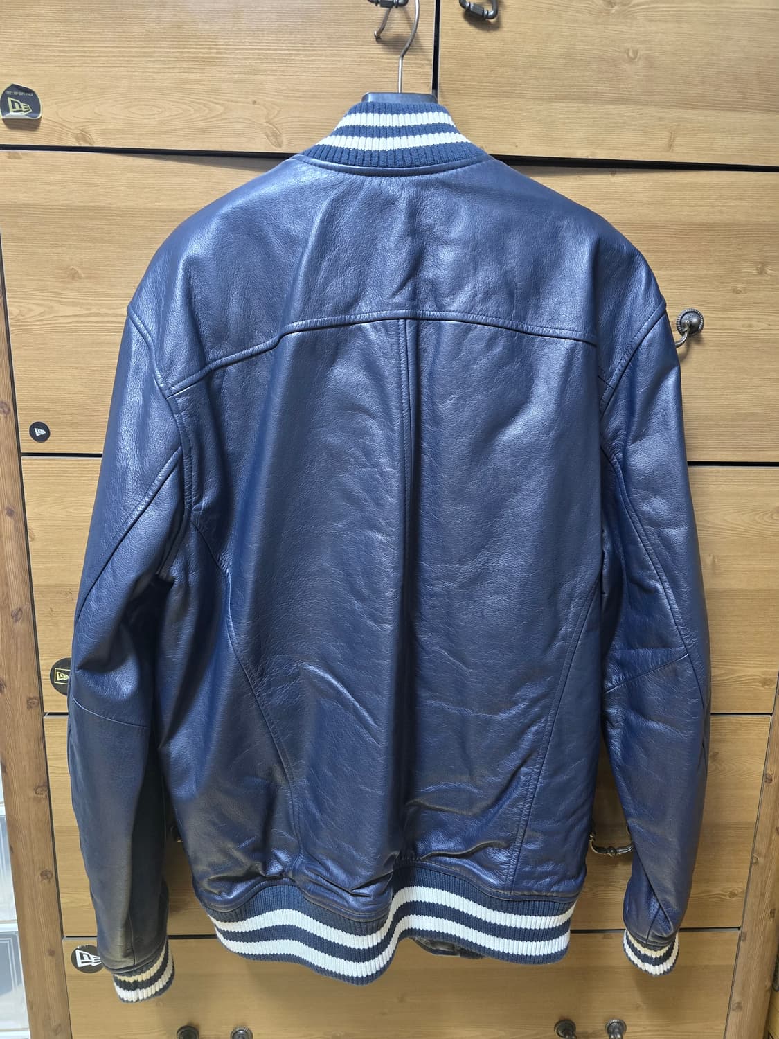 뉴에라X스와로브스키(2XL)천연소가죽(NAVY)색상 상품이미지3
