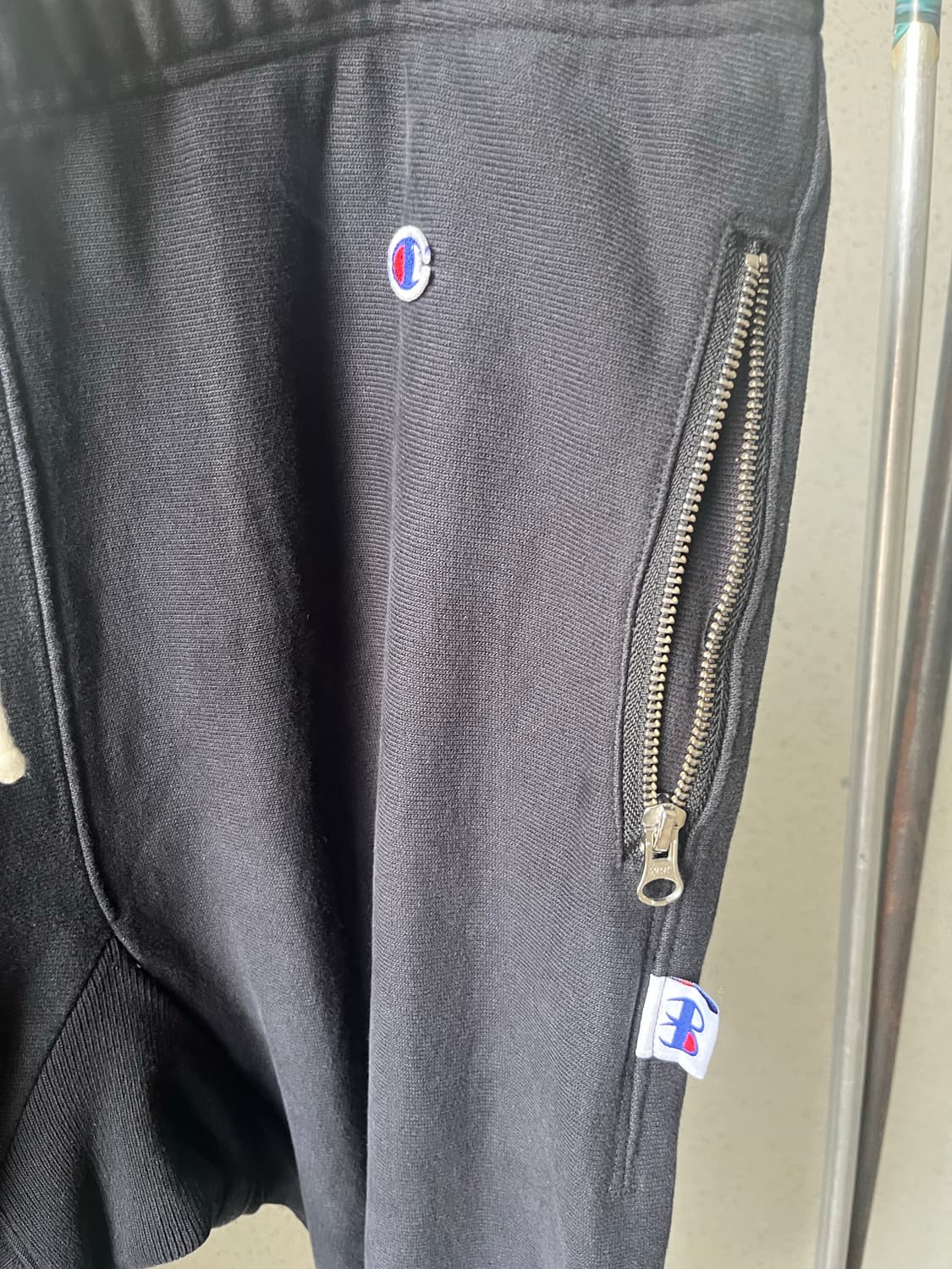 빔즈 x 챔피온 콜라보 스웻팬츠 상품이미지3