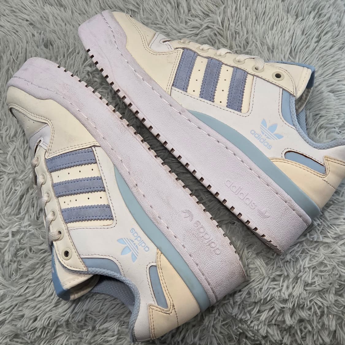 2a-8아디다스 포럼 볼드 로우 화이트 스카이블루 245mm-상태굿 상품이미지8