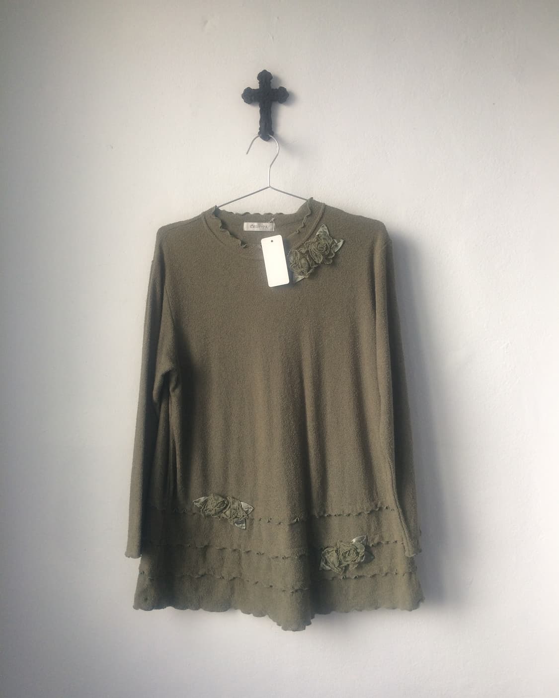 Corsage point high neck knit sleeve 상품이미지1