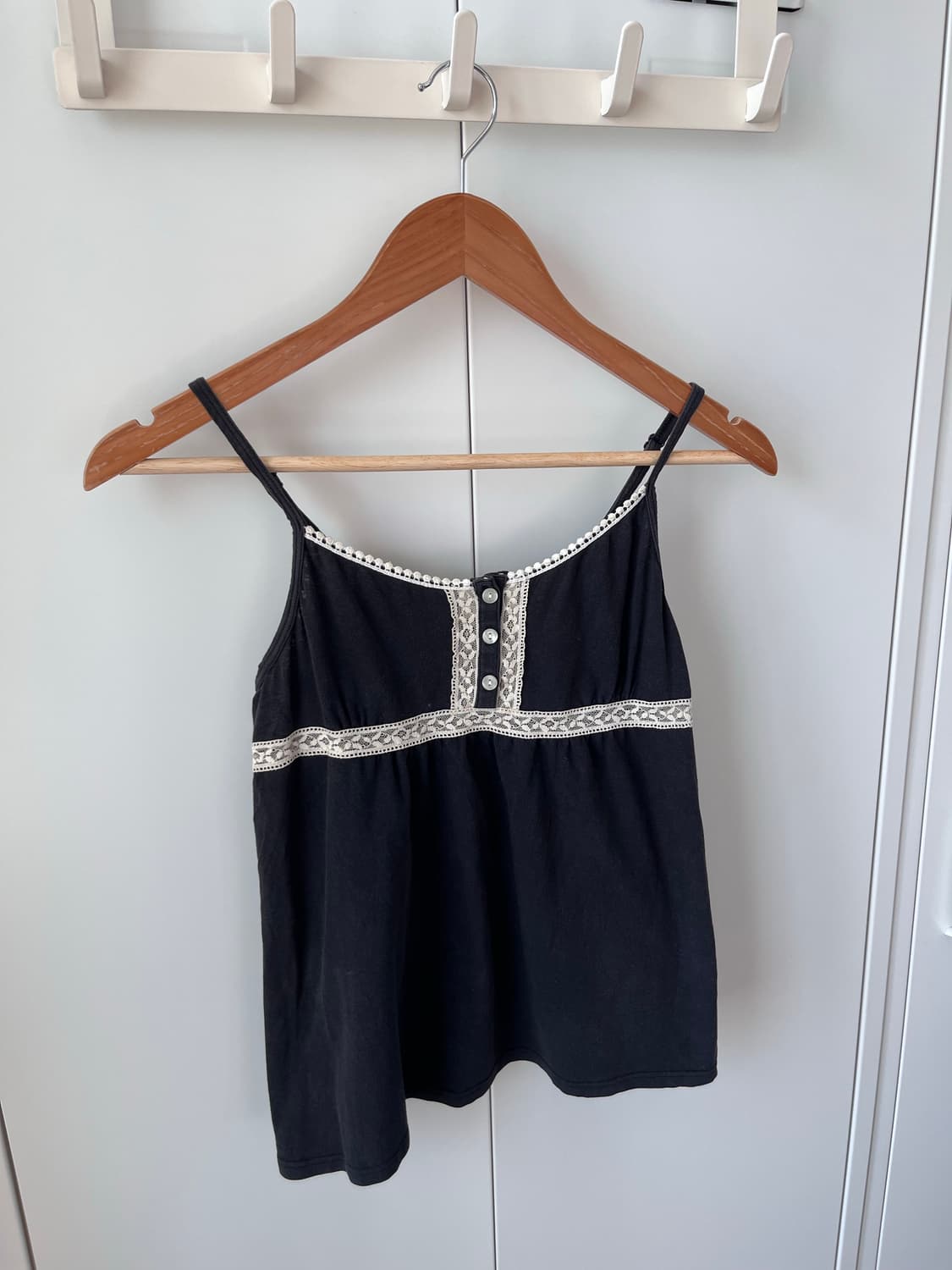 Vintage 레이스 버튼 블랙 슬리브리스 상품이미지5