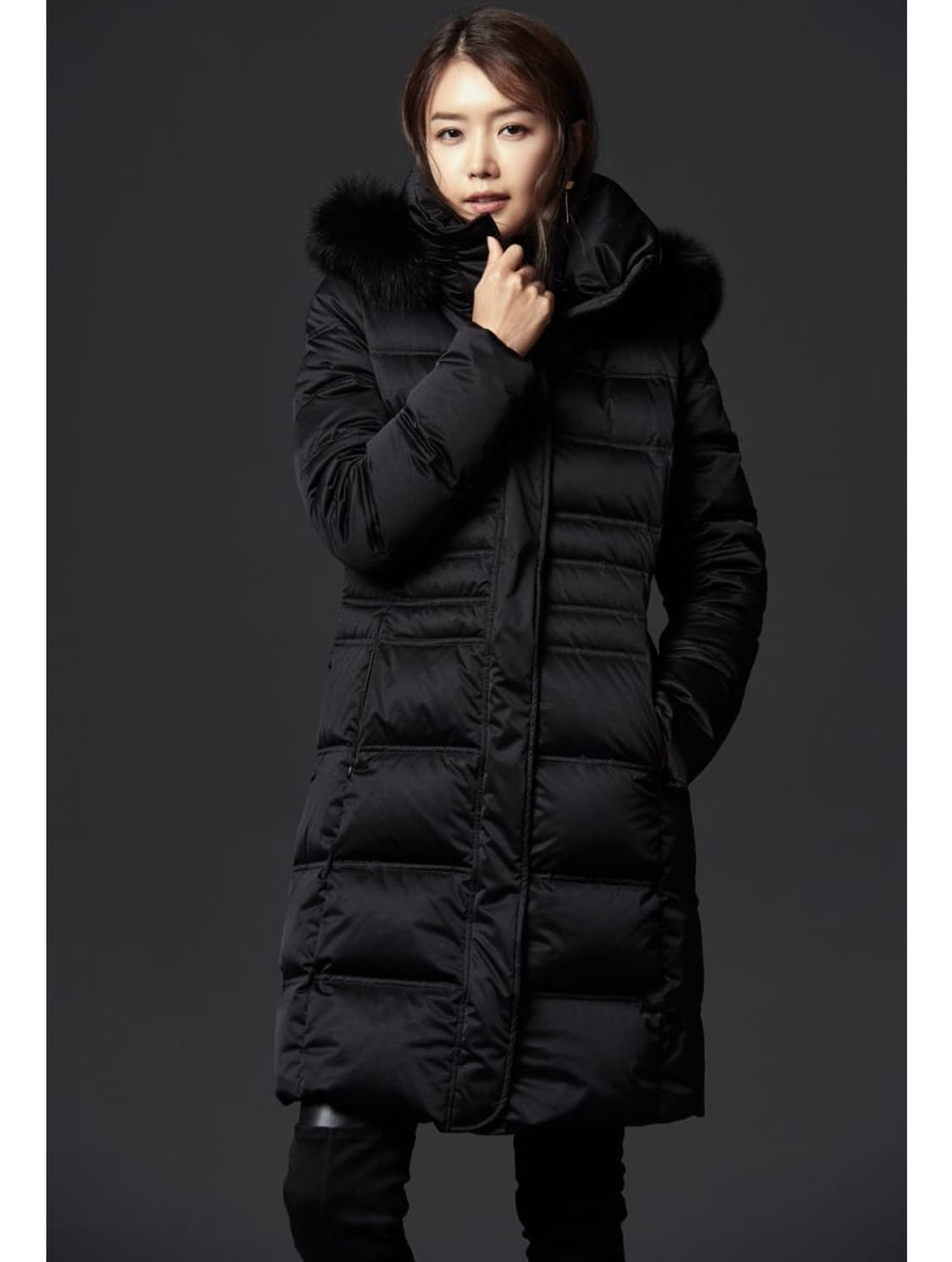 (이태리 제품) 헤트레고 SQUAW 폭스퍼 구스다운 채정안 패딩 (M) 상품이미지1