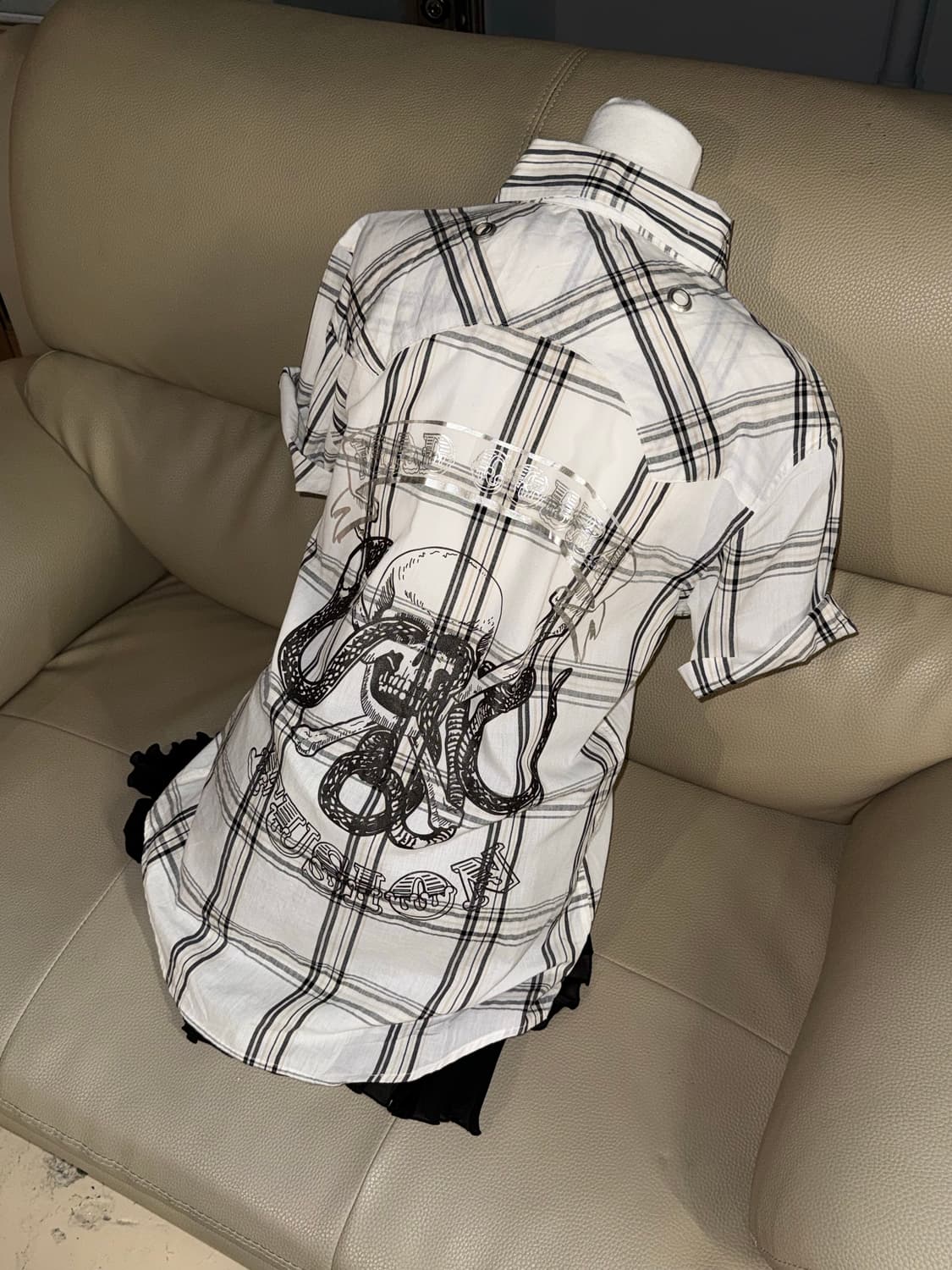 skull printing detail check shirt 상품이미지1