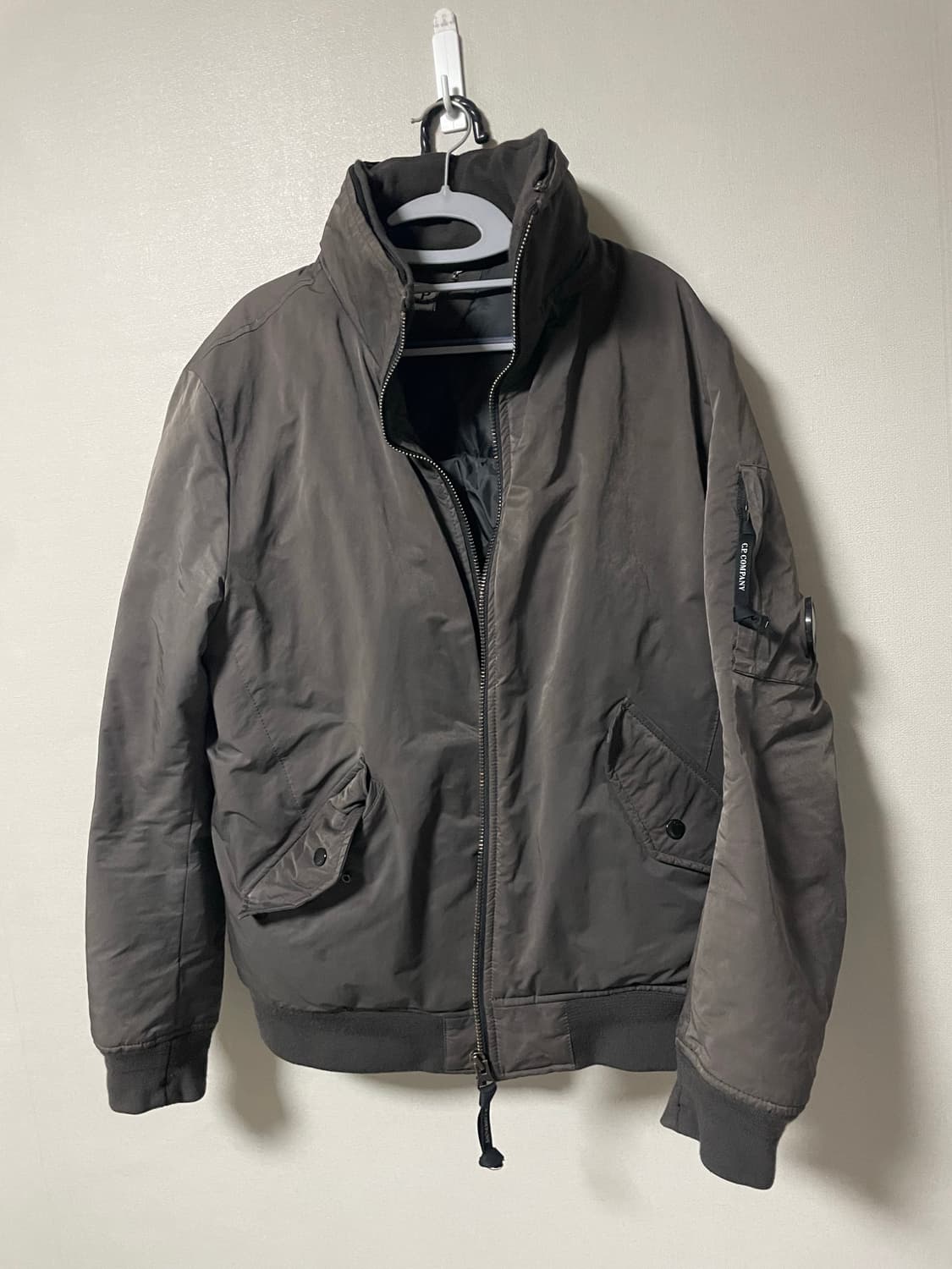 cp컴퍼니 봄버자켓 상품이미지1