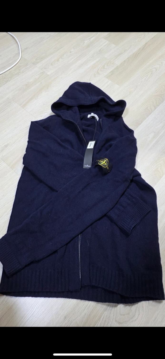 스톤아일랜드 후드집업 상품이미지1