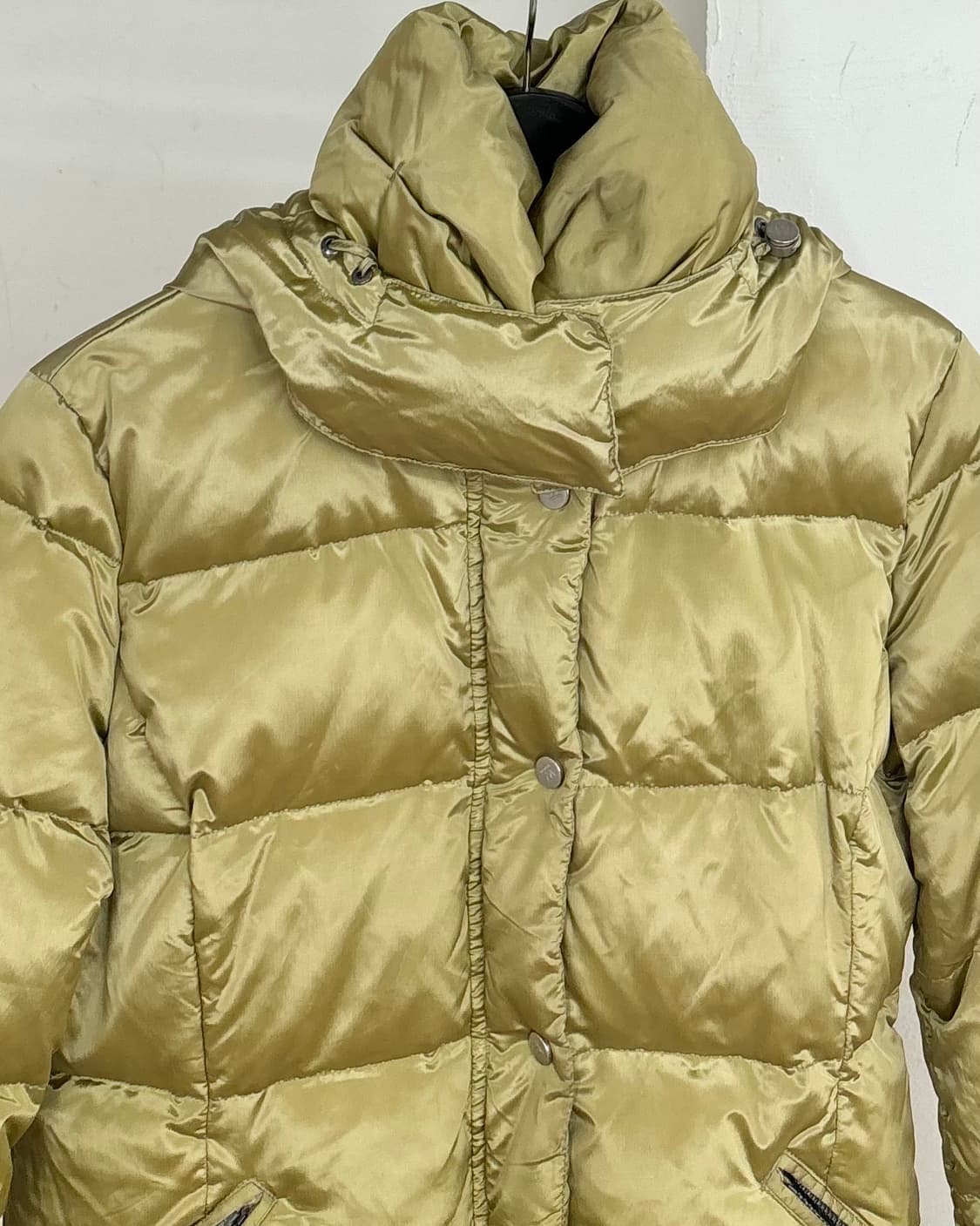 막스마라 위켄드 라인 골드 패딩 자켓 상품이미지2