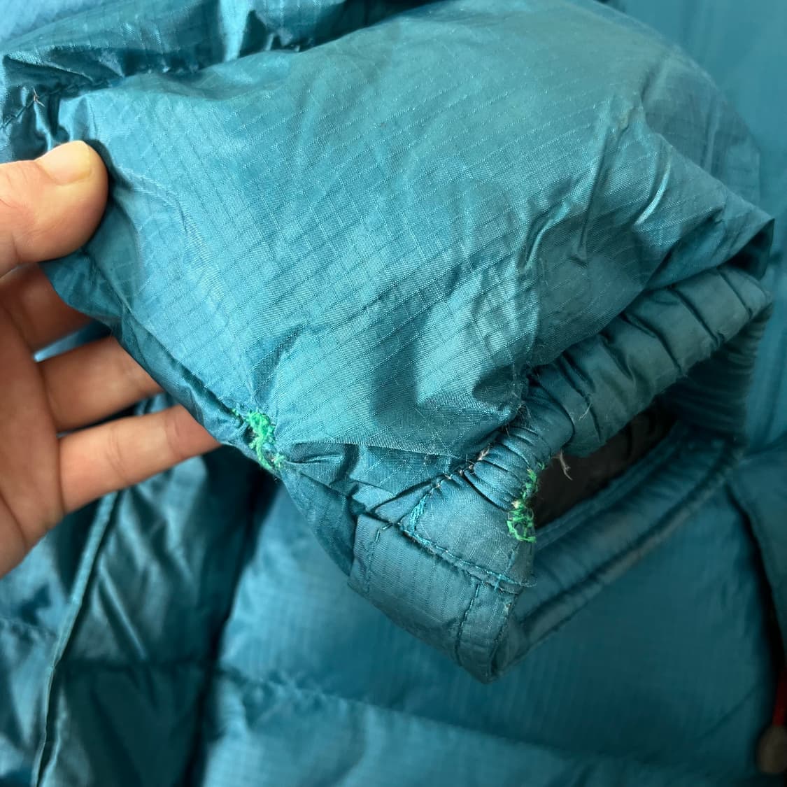 105 노스페이스 서밋시리즈 윈드스토퍼 700 드롭 블루 패딩 상품이미지7