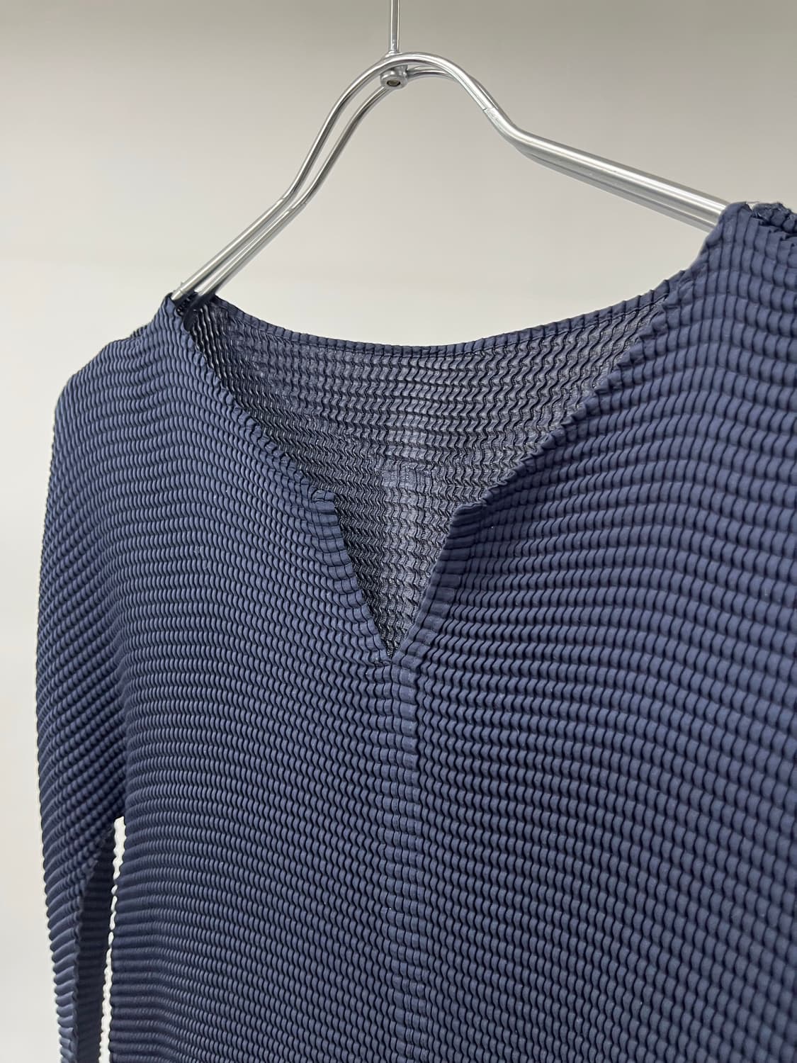 me ISSEY MIYAKE pleats long sleeve 상품이미지4