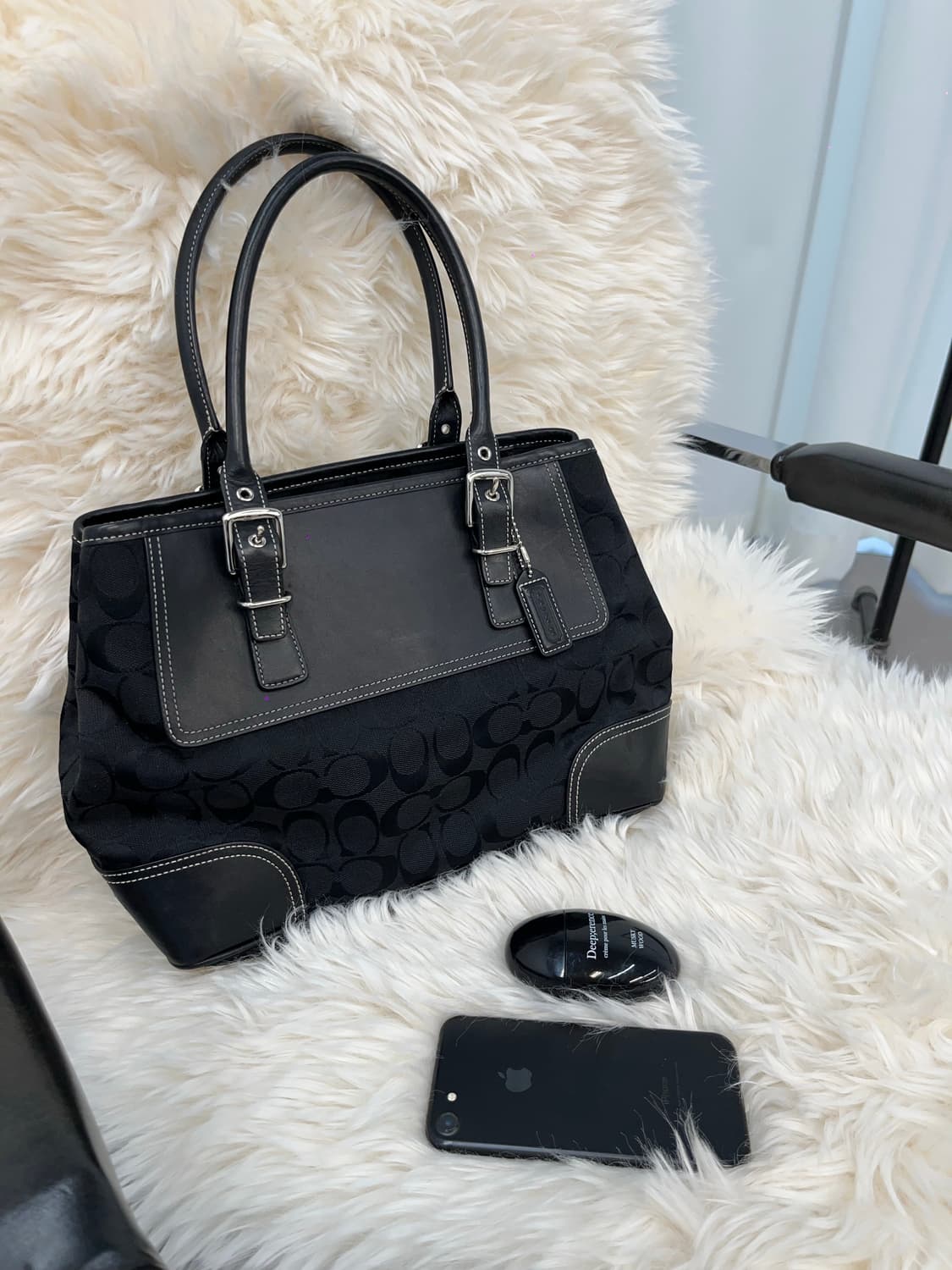 Coach Black Square Handbag 상품이미지1
