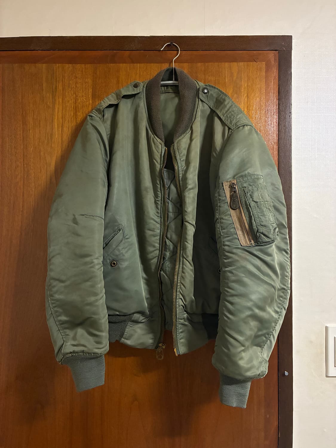 VINTAGE MA-1 FLIGHT JACKET  상품이미지1