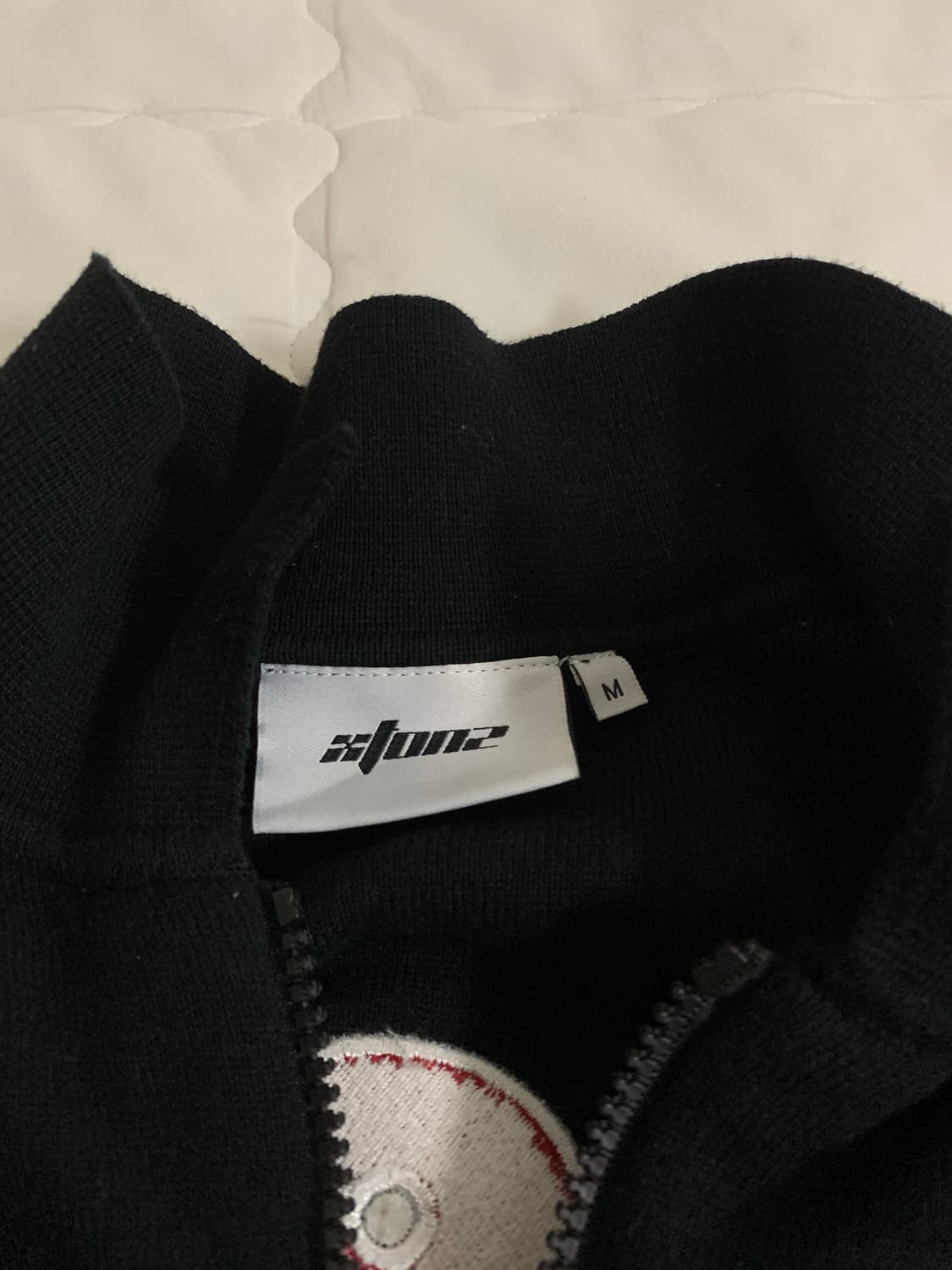 엑스톤즈 니트 집업 상품이미지4