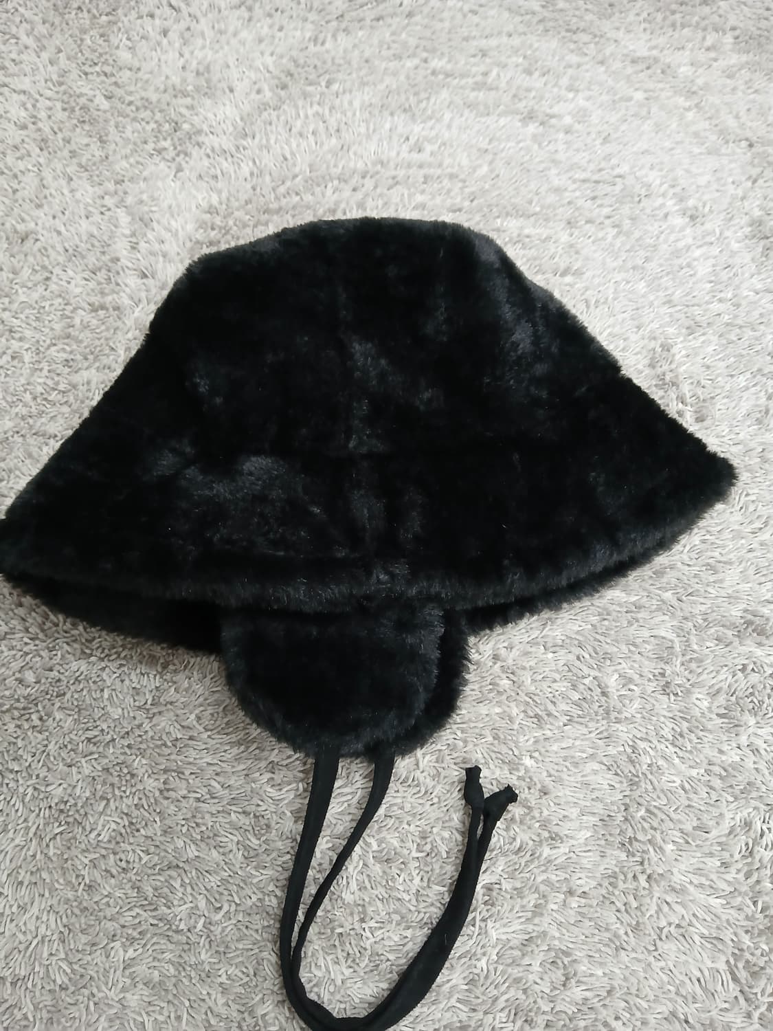 풀란미아 Fur 귀돌이털모자 블랙 버킷햇 새제품 상품이미지5
