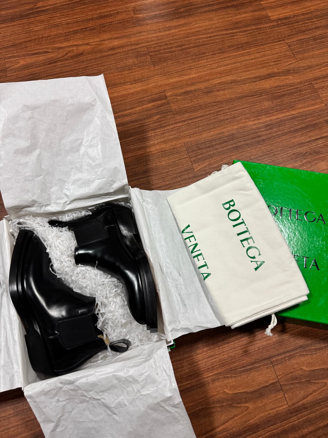 (41.5) 보테가베네타 첼시부츠 새상품 상품이미지1