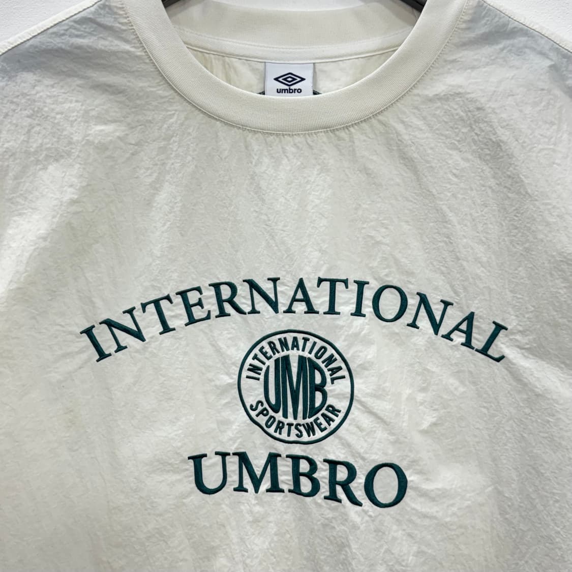 엄브로 웜업 상품이미지2