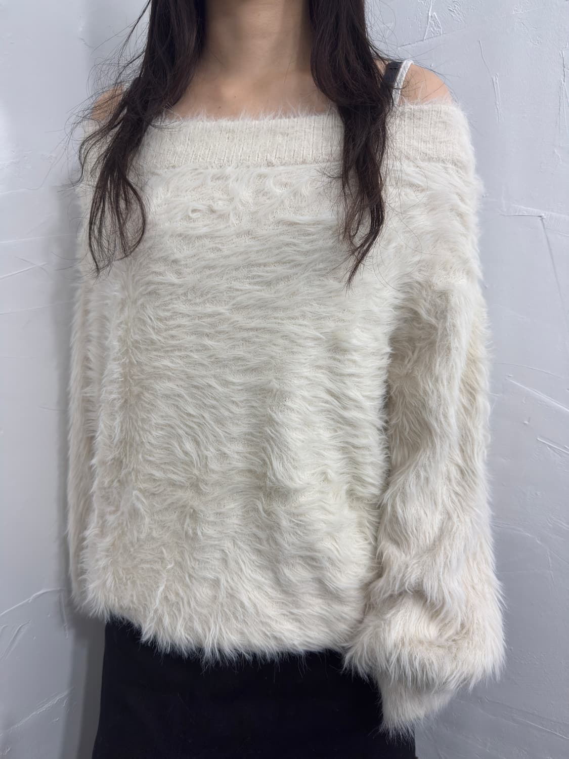 offshoulder fur knit 상품이미지3