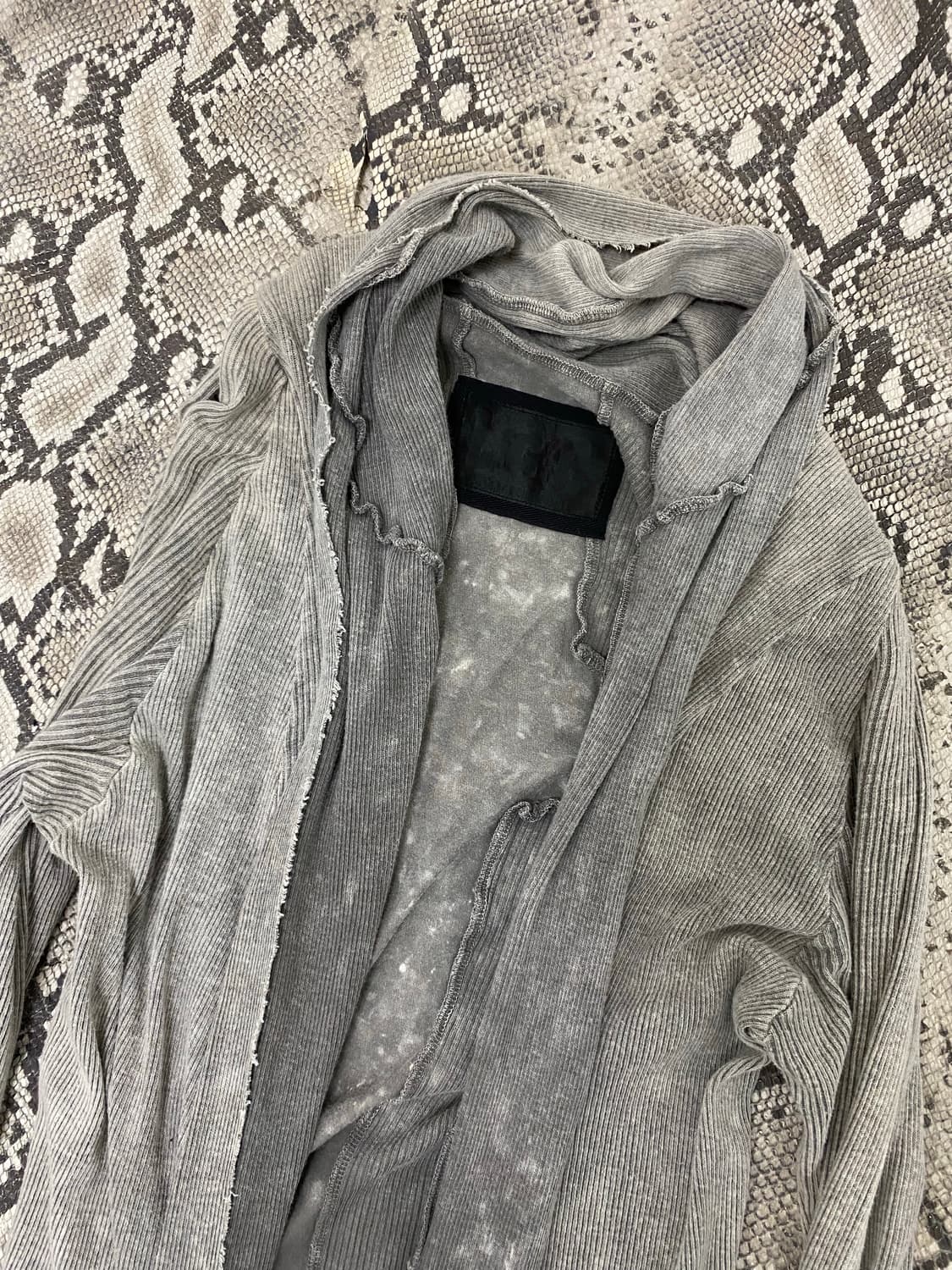 [L.G.B]00’s Archive BackCross Long Cardi 상품이미지4