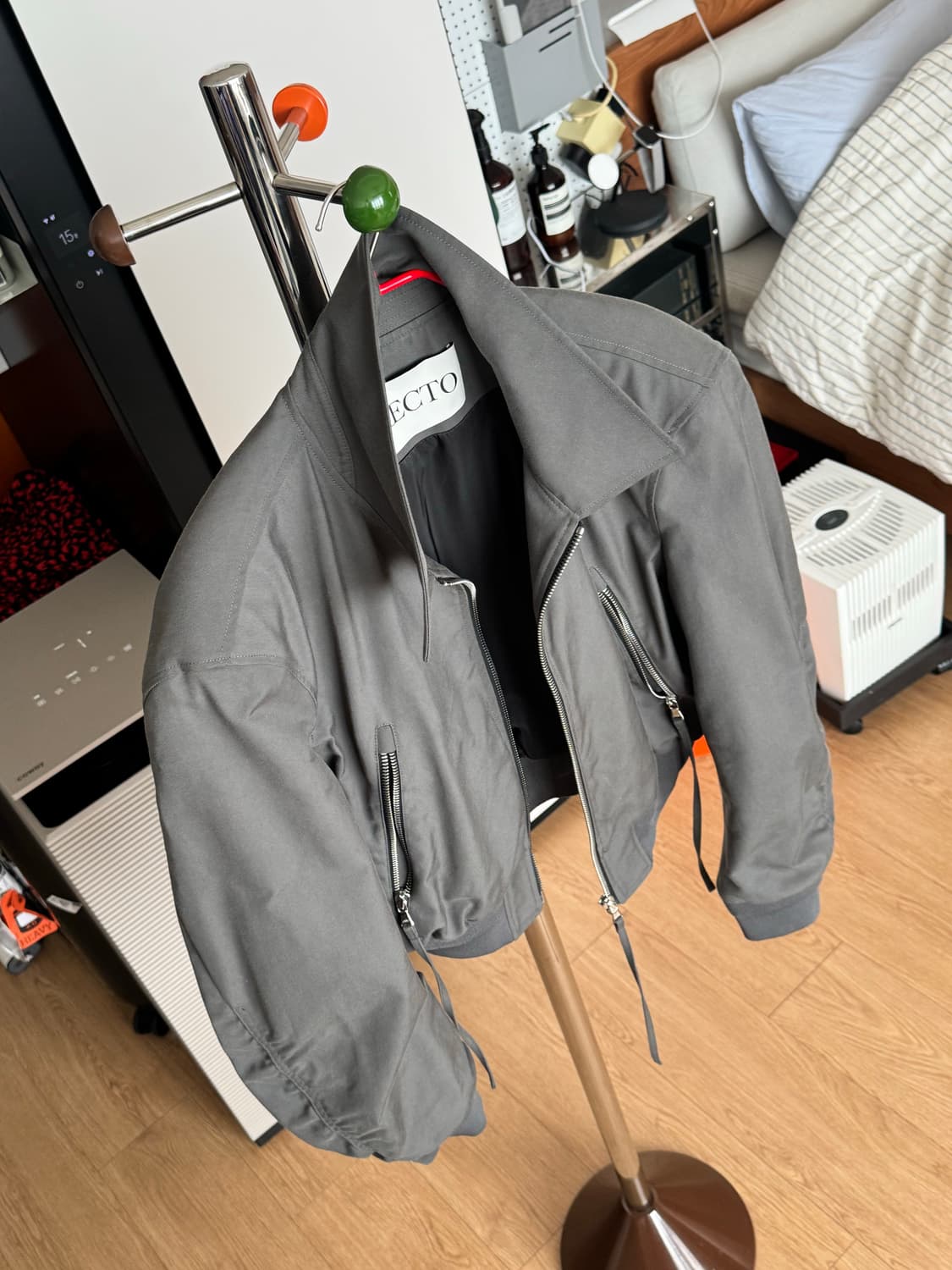 [L] 렉토(RECTO) 25SS 커브드 지퍼 블루종 점퍼 (그레이)  상품이미지3