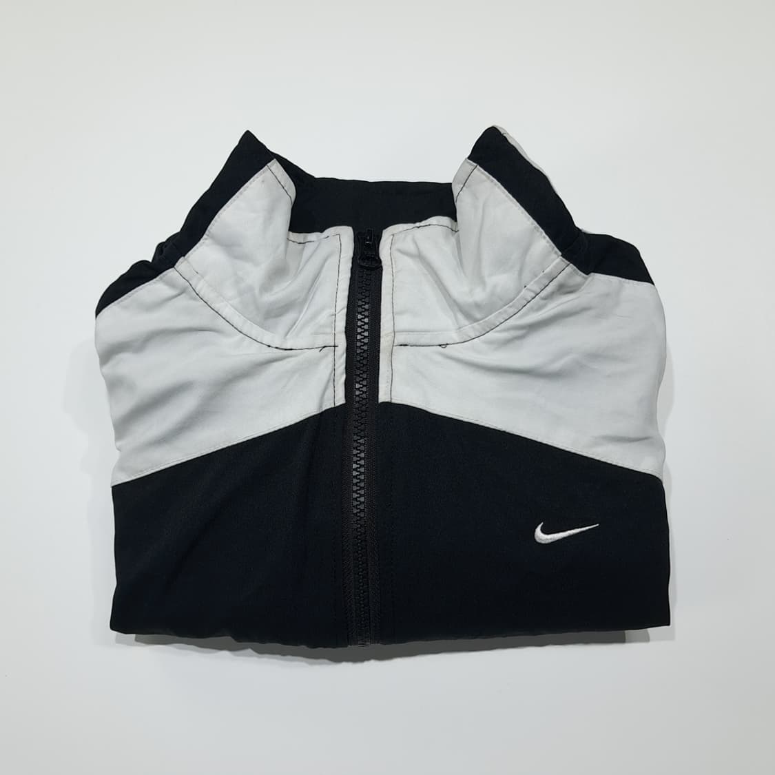 CK013 FREE 나이키 90s 00s 크롭 블랙화이트 크롭 자켓 상품이미지6