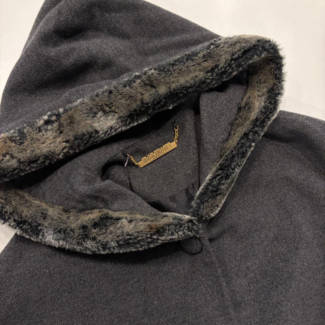 발망 파리 후드 케이프 모직 챠콜 퍼 코트 D373 상품이미지3