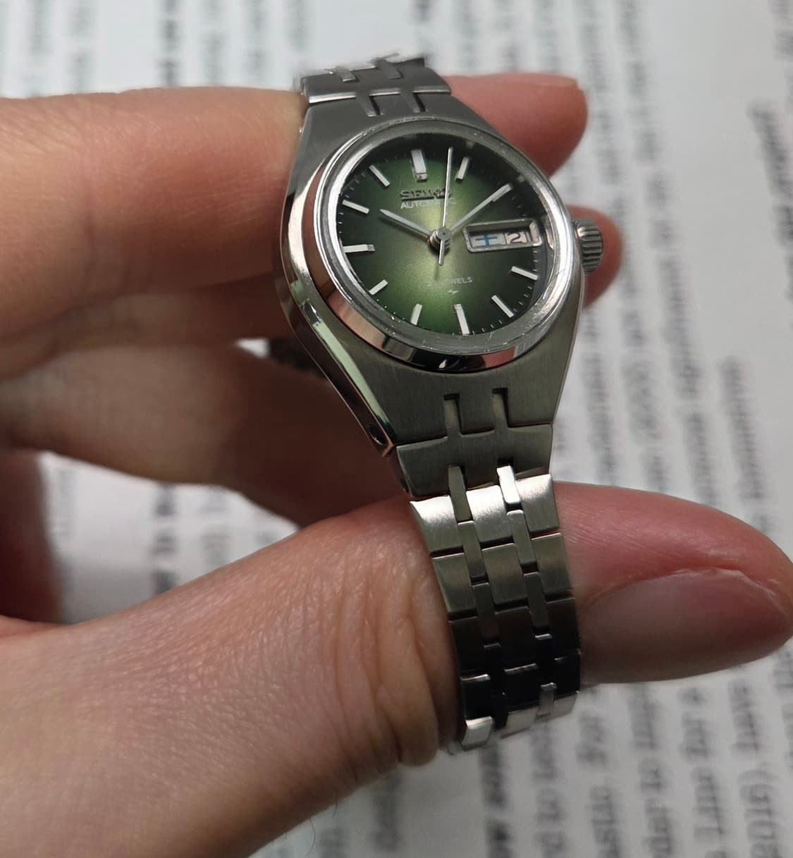 빈티지 세이코 옴브레 그린 다이얼 한자 데이데이트 오토매틱 여성용  상품이미지5