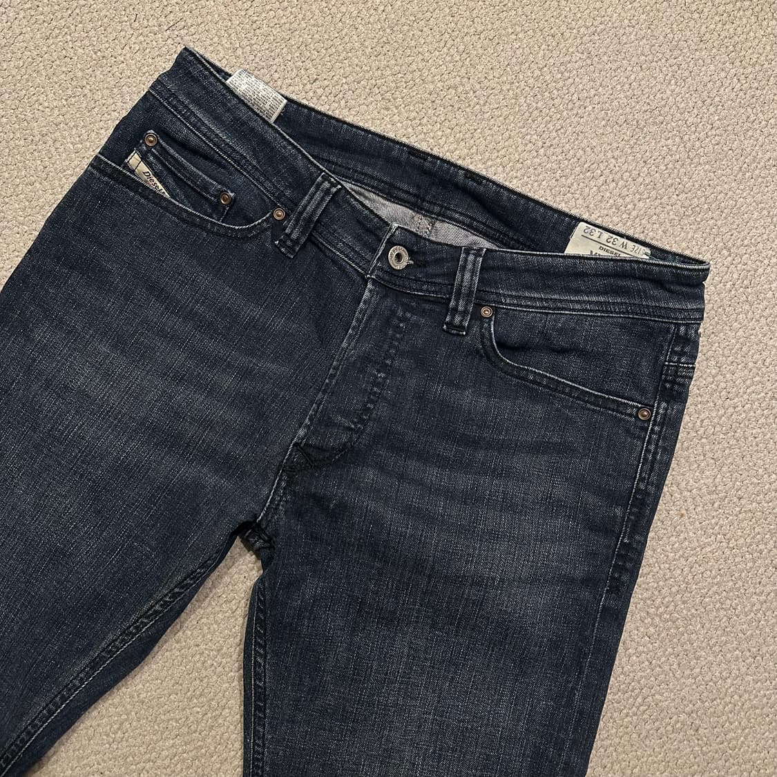 디젤 VIKER 스트레이트 데님 팬츠 상품이미지2