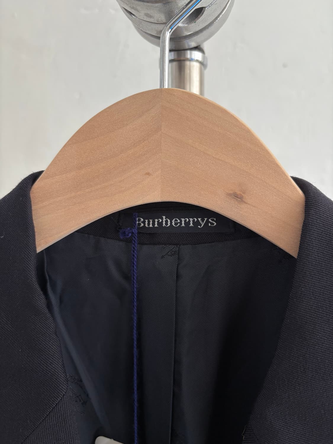 (새상품)Burberry 버버리 파이핑 금장 더블 브레스트 블레이저 자켓 상품이미지4
