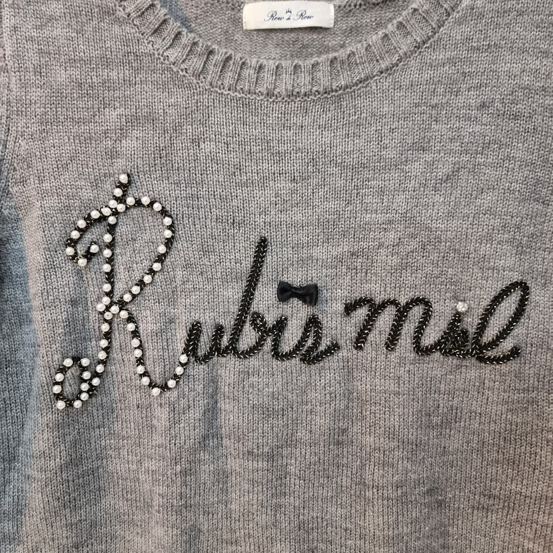 진주 비즈 로고 그레이 니트 상품이미지2