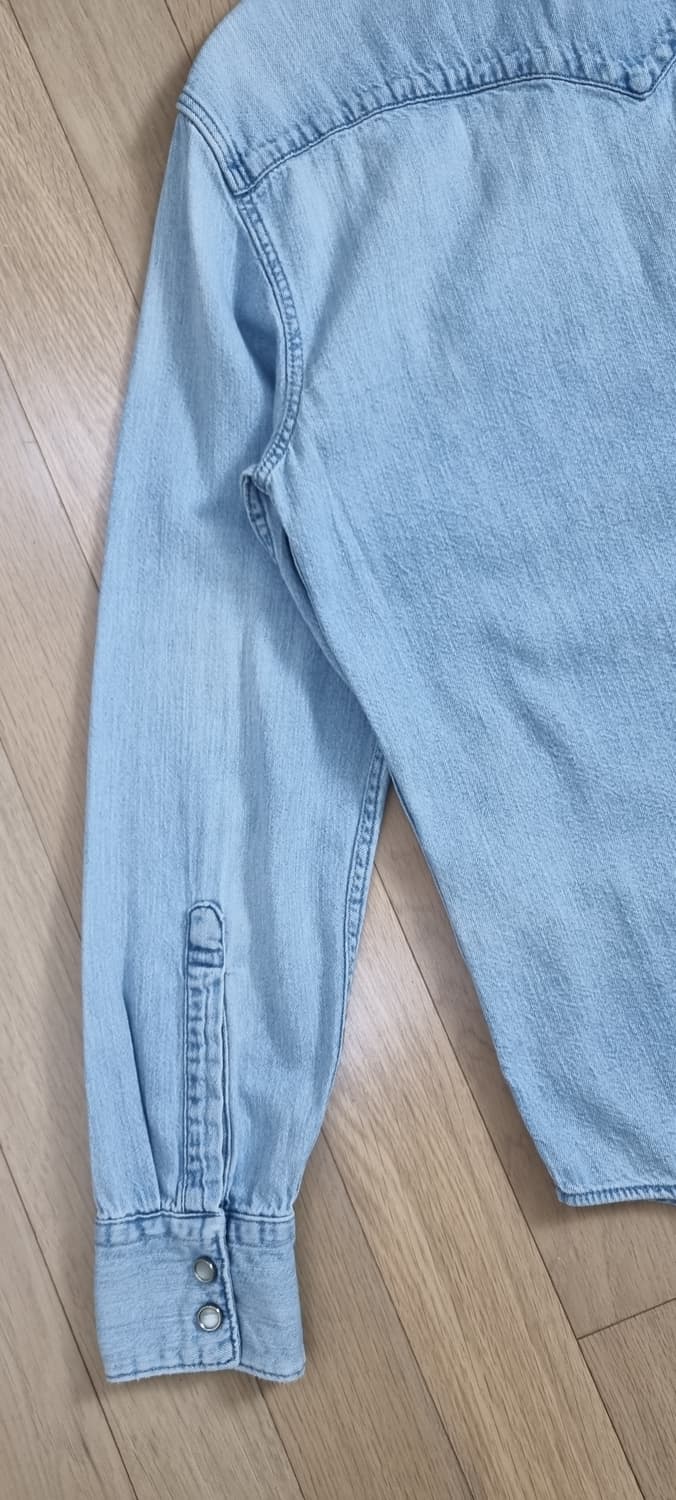 리바이스 바스토우 연청 데님 셔츠 S _ 공용, 여성추천 상품이미지7