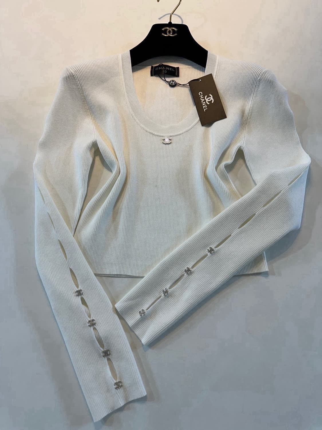 (새상품)샤넬소매장식니트 상품이미지6