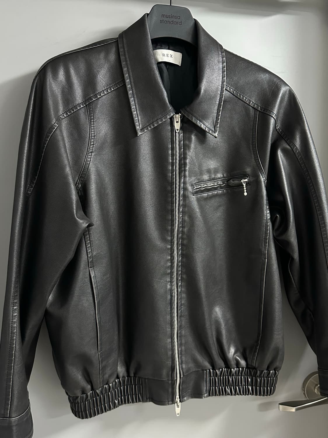 [OS] 남자 숄더 가먼트 워싱 비건 레더자켓 상품이미지4