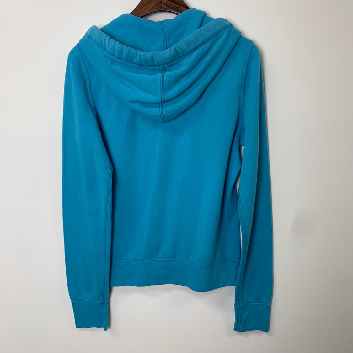 아베크롬비 y2k 와투케 스카이블루 후드집업  상품이미지3